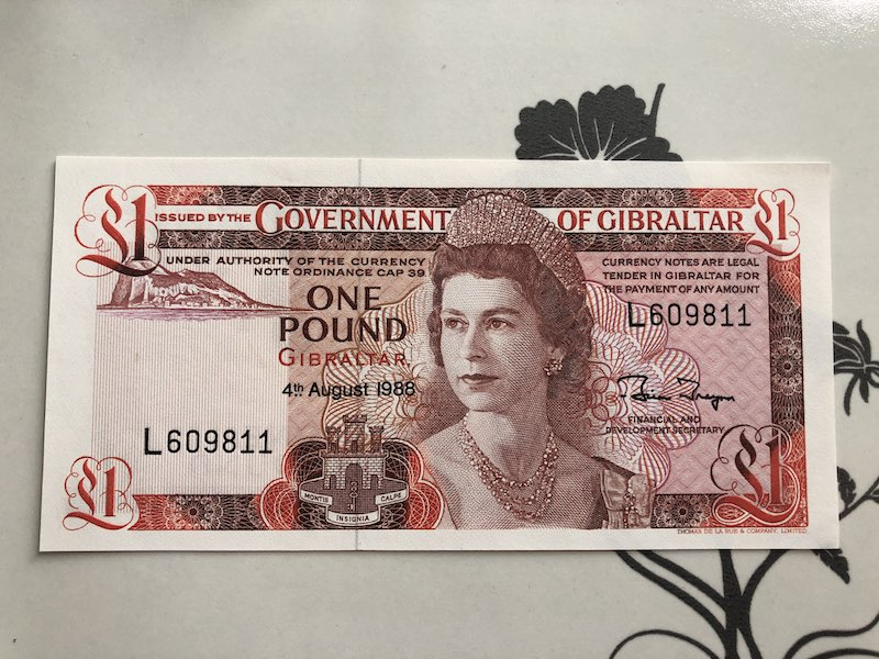 收藏联盟第九十四期拍卖 女王钞4张1元/镑免职 UNC如图 直布罗陀1元角轻微折