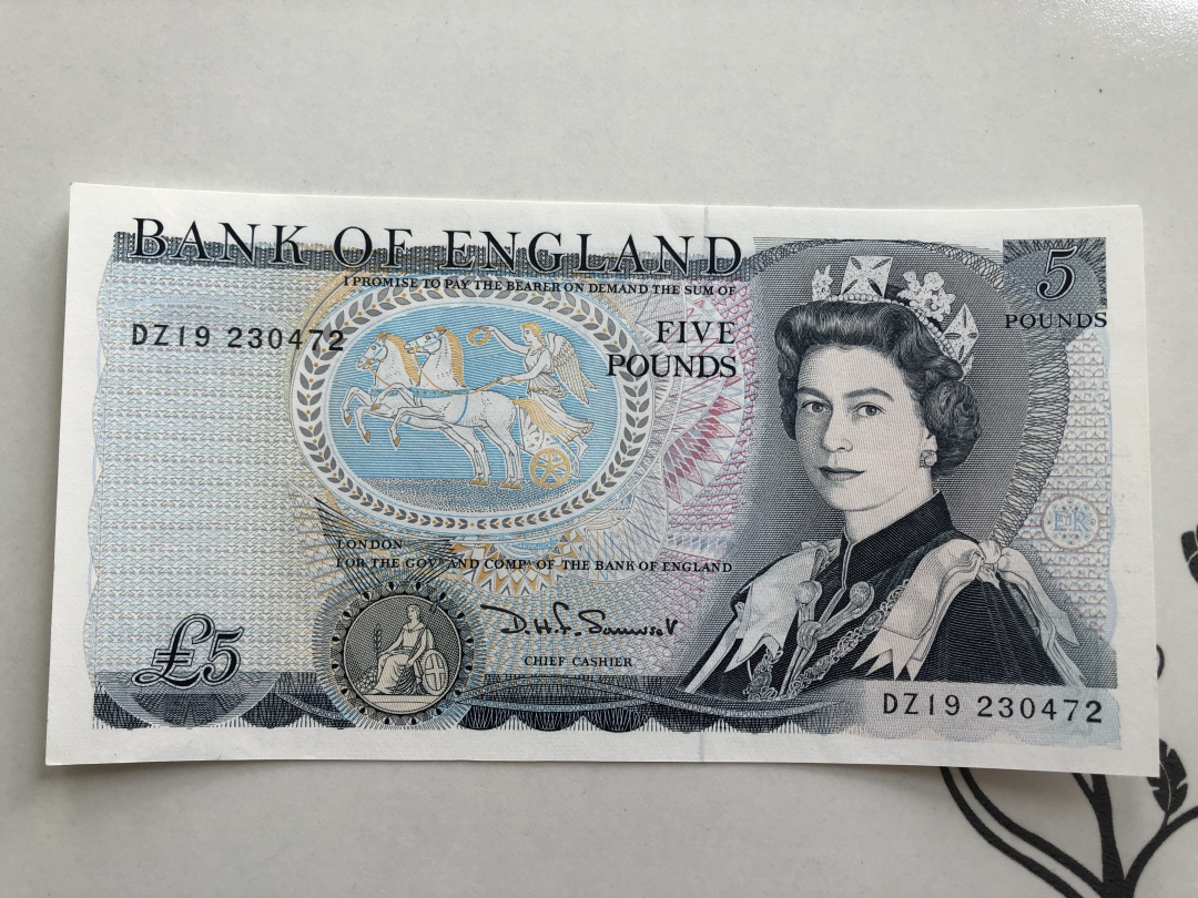 收藏联盟第九十四期拍卖 英国D序列5镑 UNC