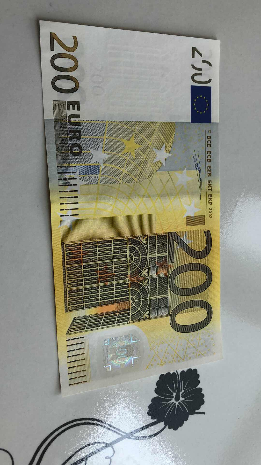 收藏联盟第九十四期拍卖 2002欧洲200欧元 N冠 AU