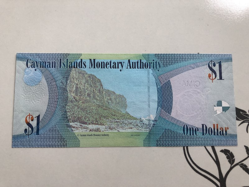 收藏联盟第九十四期拍卖 女王钞4张1元/镑免职 UNC如图 直布罗陀1元角轻微折