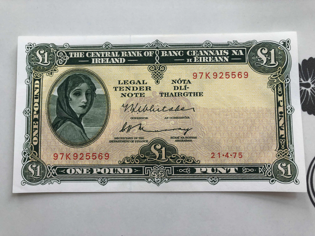 收藏联盟第九十四期拍卖 1975年爱尔兰1镑 UNC