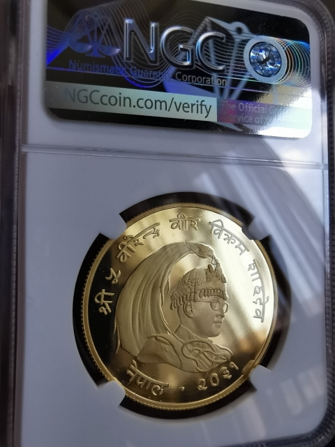 凡希社世界钱币微拍第九十五期 荐！1974尼泊尔印度草犀1000R大金NGC-PF69UC