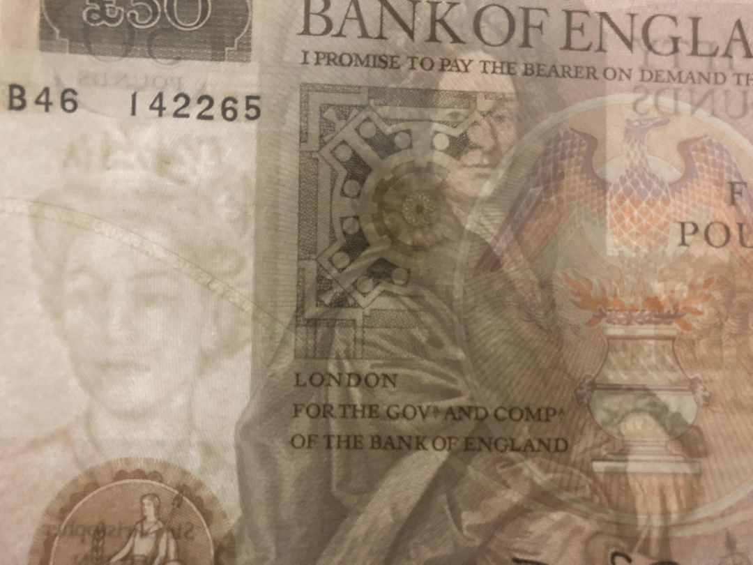 收藏联盟第九十六期拍卖 英国D50 UNC女王水印