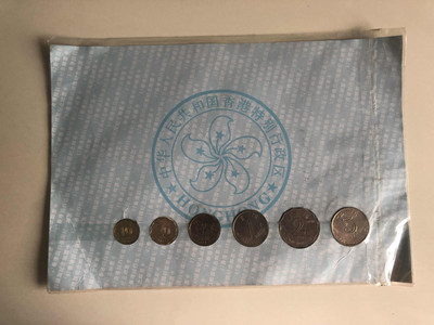 【随心拍&GetCoin】现代金银币拍卖第二十九期 香港回归纪念币邮票紫荆花版含6枚紫荆花币及女王邮票12张