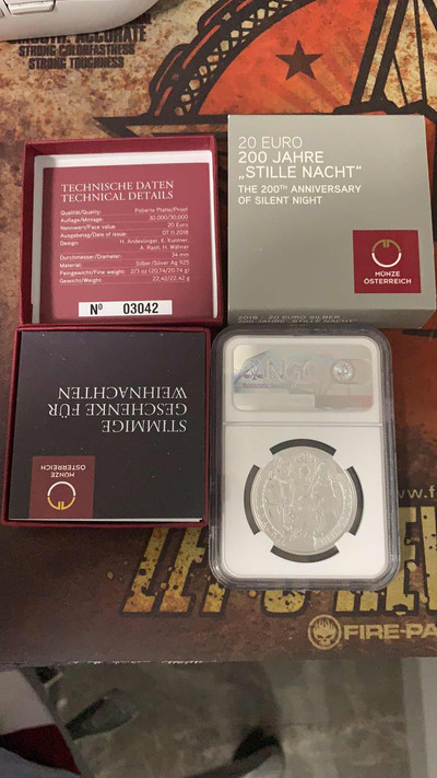 【随心拍&GetCoin】现代金银币拍卖第二十九期 首期70分2018年奥地利平安夜银币彩色精制夜光币 