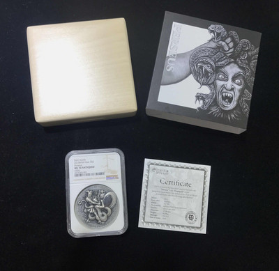 【随心拍&GetCoin】现代金银币拍卖第二十九期 纽埃2018年半神2珀尔修斯战美杜莎啊2盎司镶嵌银币NGC70