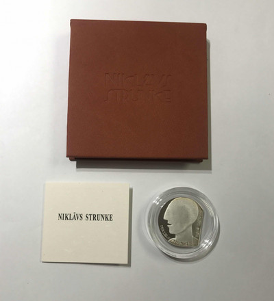 【随心拍&GetCoin】现代金银币拍卖第三十期 拉脱维亚2019年斯特鲁克《进入房间的人》异形银币