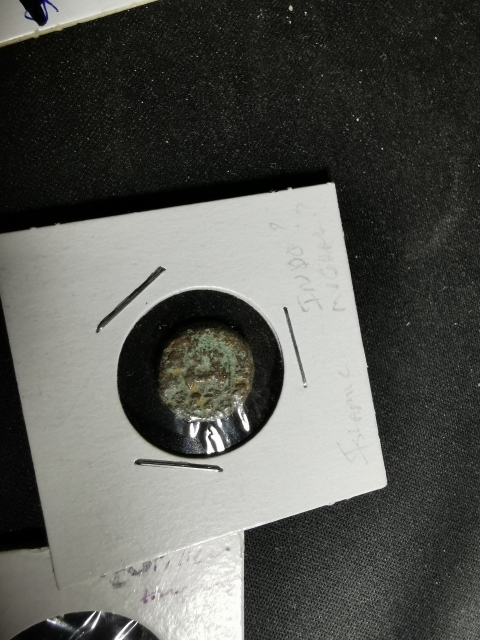 【鲸贝乐淘】千字文·第“剑号巨阙”号拍卖 【外币】外国流通纸币六张，流通硬币11枚，一起拍