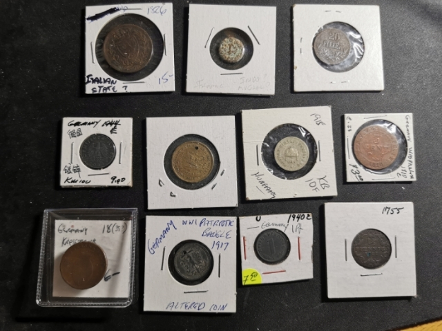 【鲸贝乐淘】千字文·第“剑号巨阙”号拍卖 【外币】外国流通纸币六张，流通硬币11枚，一起拍