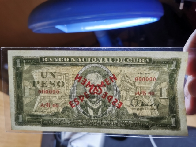 【鲸贝乐淘】千字文·第“珠称夜光”号拍卖 【古巴票样】1978年古巴1比索票样，全新全品UNC