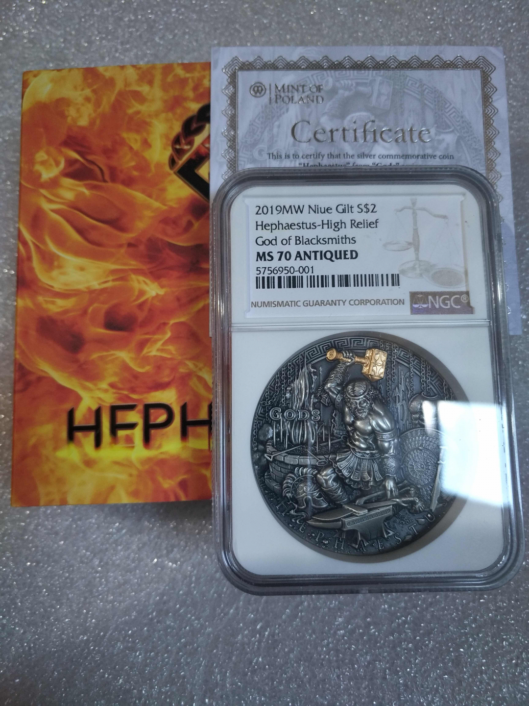 【币观天下】第八十四期钱币拍卖 【纽埃】火神2oz银币【粽标ngc70】