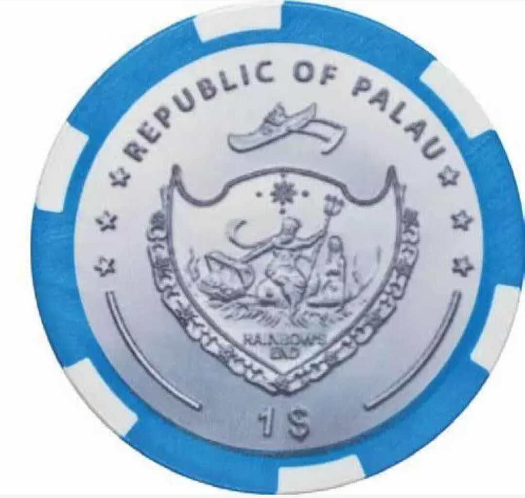 【币观天下】第八十四期钱币拍卖 帕劳“幸运钱币”复合材质彩色纪念币 仿筹码式样材质