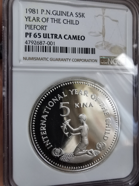 凡希社世界钱币微拍第九十七期 荐！1981巴布亚新几内亚加厚儿童年大银NGC-PF65UC发行39枚！