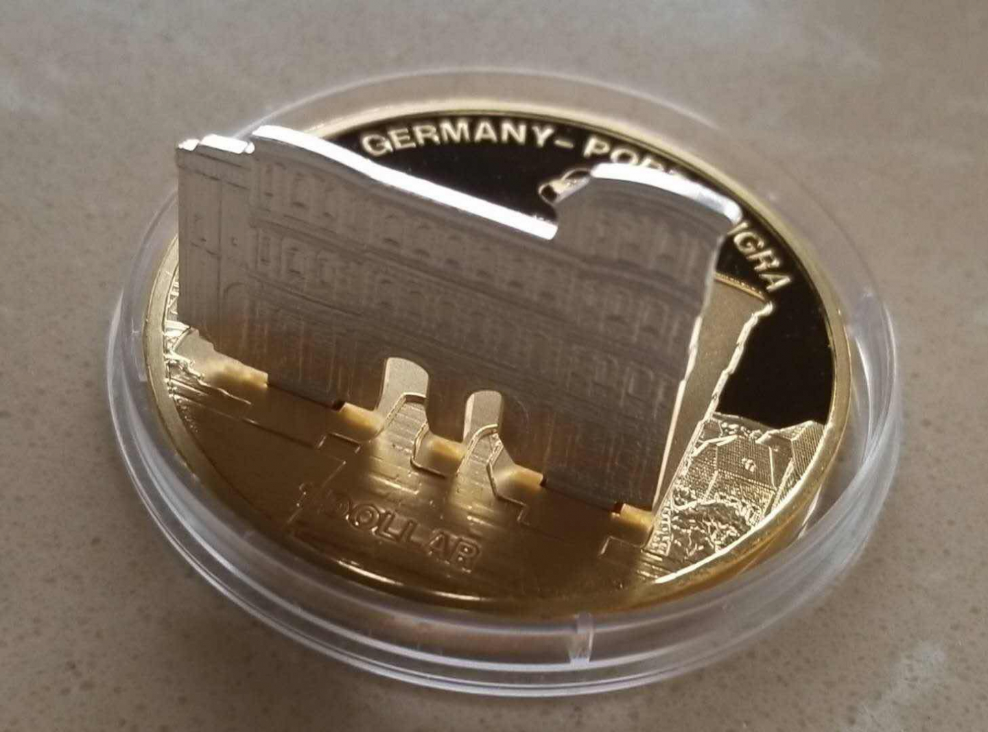 【随心拍&GetCoins】🌟广州展销会CICE专场🌟现代金银币拍卖第三十四期 库克2009年世界奇观特里尔大黑门立体镀金纪念币直可立体摆放。