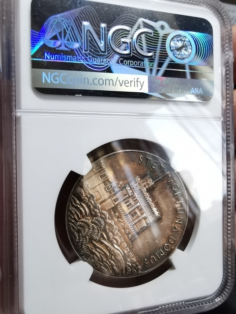 凡希社世界钱币微拍CICE专场拍卖 1935英国乔治五世加冕25周年纪念银章NGC-MS62原盒