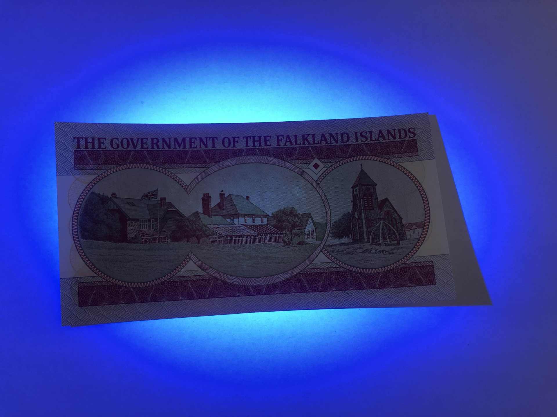 【收藏联盟】第101期拍卖——开启新纪元 福克兰群岛 1983年 5镑 全新UNC 女王纸币