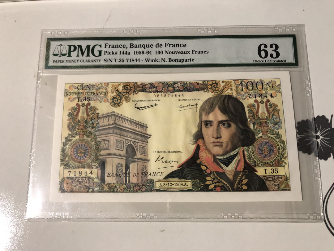 【收藏联盟】第104期拍卖 法国1958年法国100新法郎 拿破仑 P-144a  PMG63 UNC品相