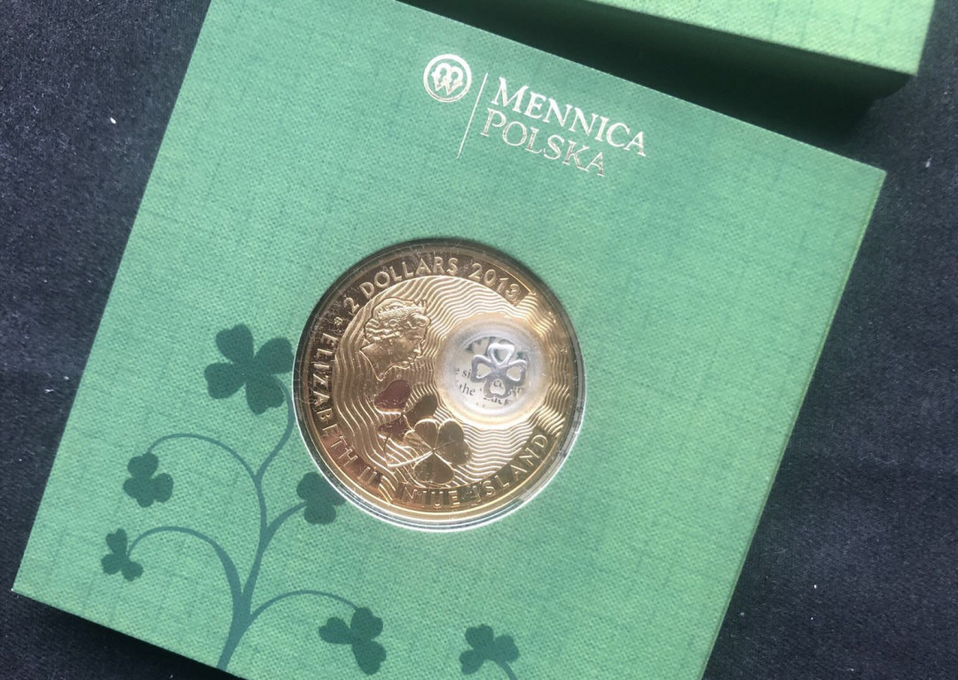 【币观天下】第八十六期钱币拍卖 【纽埃】纽埃2013年四叶草银币