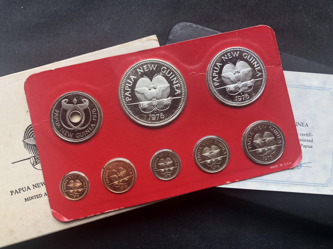 【币观天下】第八十六期钱币拍卖 【巴布亚新几内亚】1976年套币8枚【包含2枚银币】