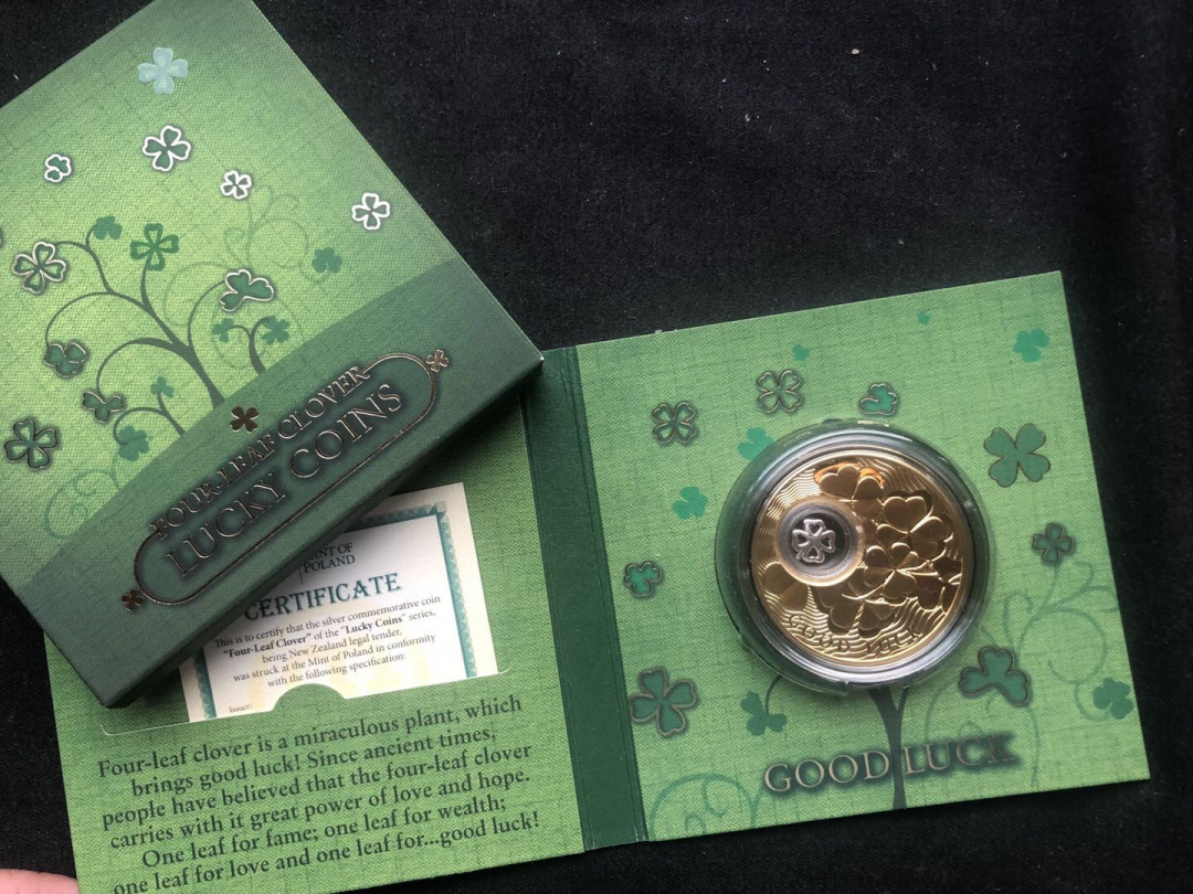 【币观天下】第八十六期钱币拍卖 【纽埃】纽埃2013年四叶草银币