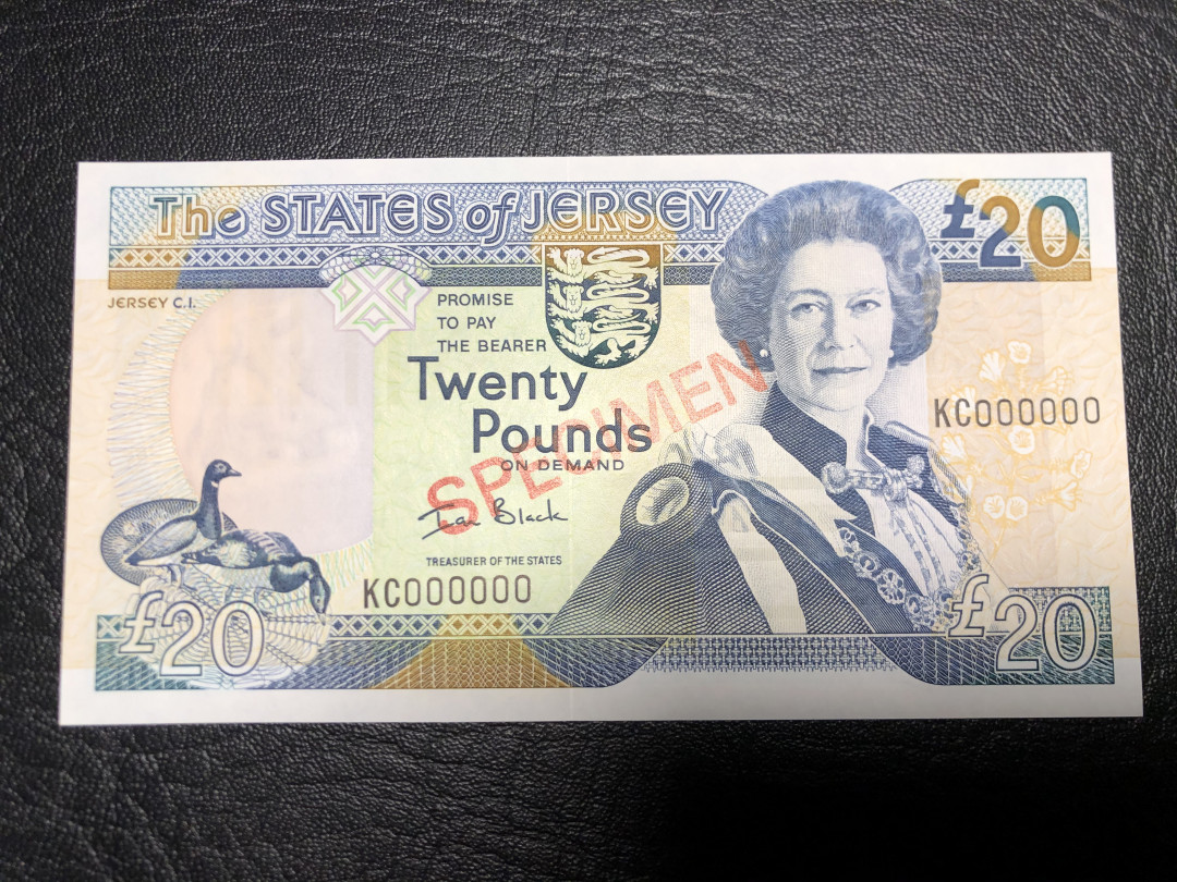 《外钞收藏家》第七十二期拍卖 泽西20镑 全新unc 冠号KC000000