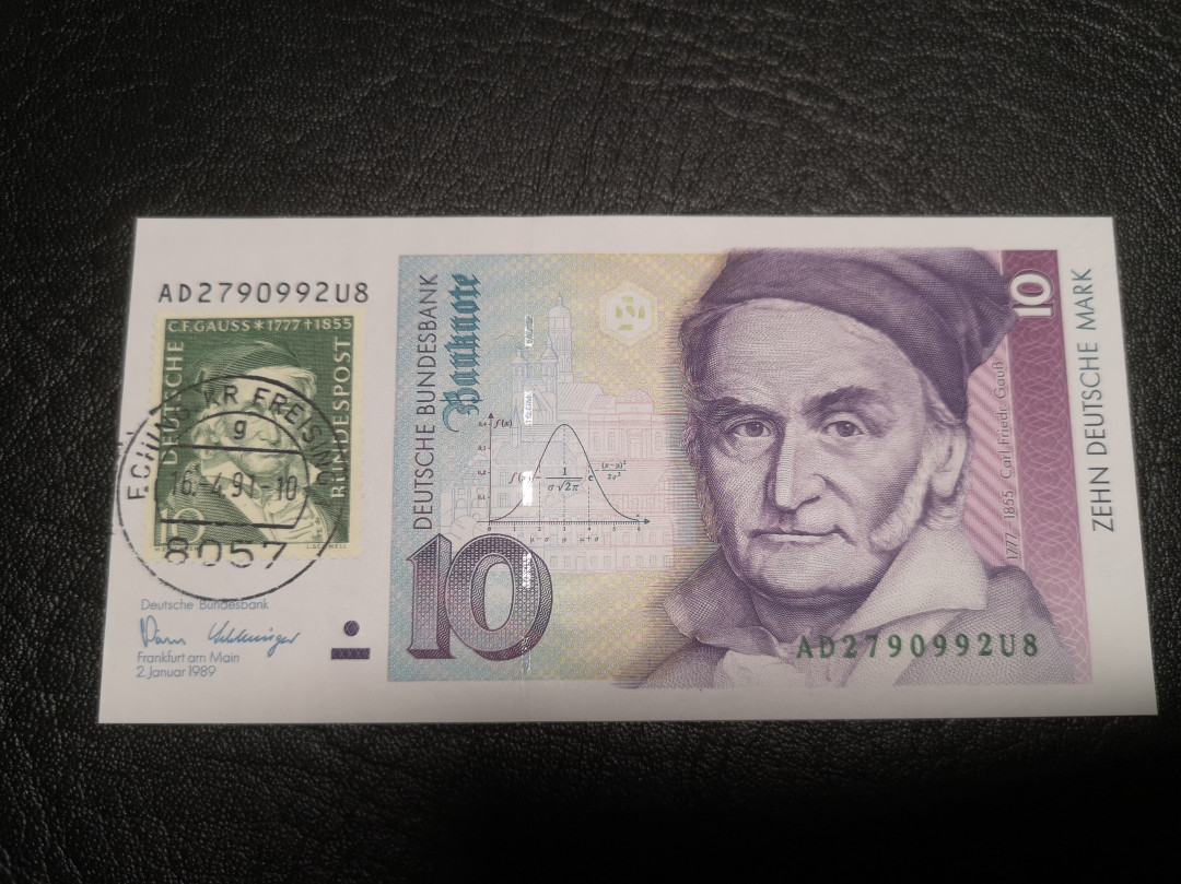 《外钞收藏家》第七十二期拍卖 德国末版20、10、5马克 全新品相 每张都贴了邮票 特别纪念版