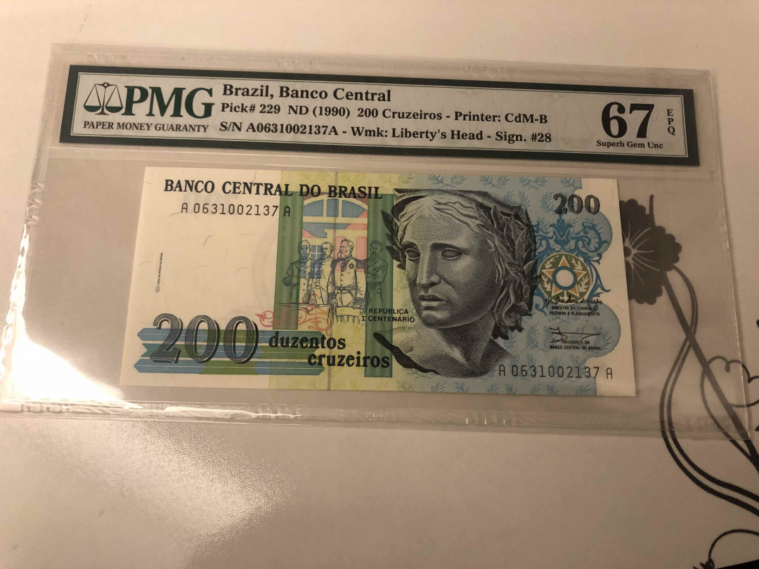 【收藏联盟】第105期拍卖 巴西 1990年 200克鲁塞罗 AA冠 PMG67EPQ 高分