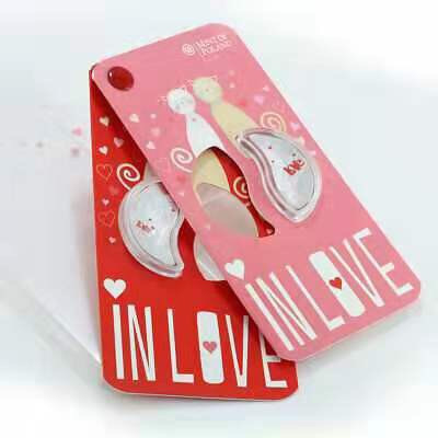 【币观天下】第八十七期钱币拍卖 【纽埃】纽埃2013年2新西兰元，2盎司“恋爱中的猫”浪漫相依 异形(太极八卦图形) 拼图偶合 双面彩色 精制银币2枚套装