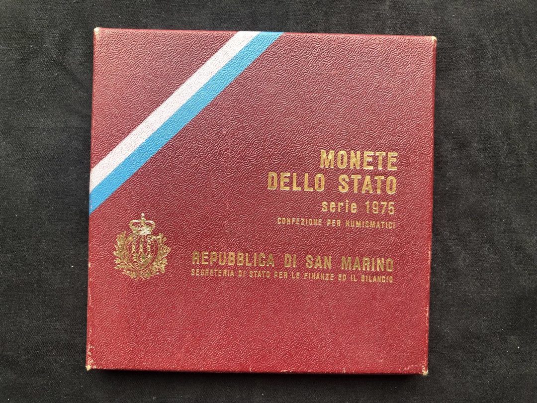 【币观天下】第八十七期钱币拍卖 【圣马力诺】1976套币9枚【包含银币一枚】