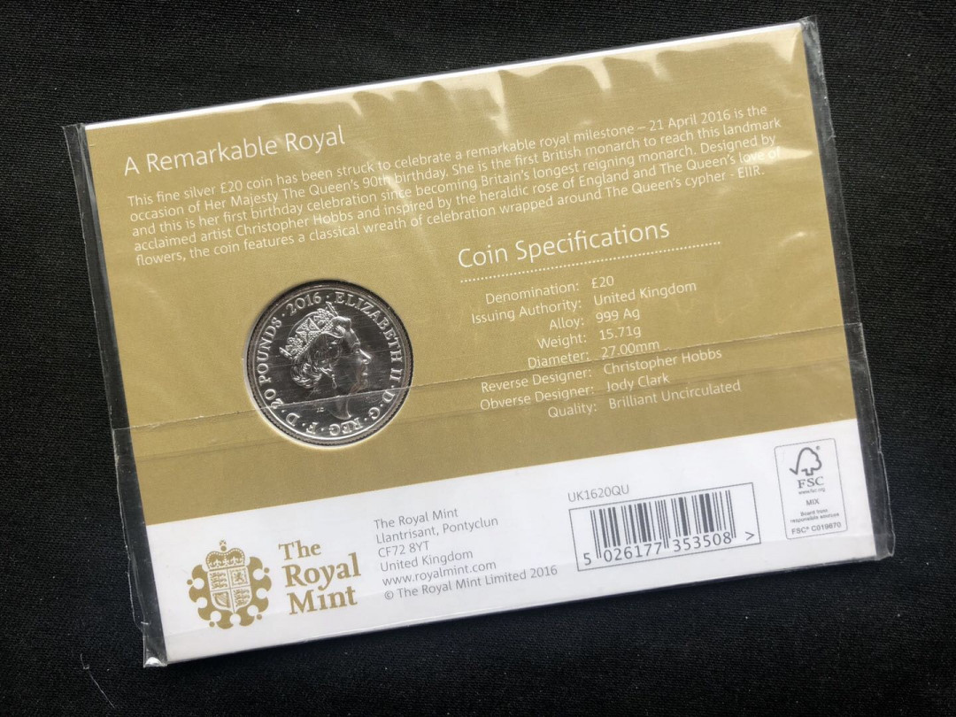 【币观天下】第八十七期钱币拍卖 【英国】女王90周年银卡册【20英镑】