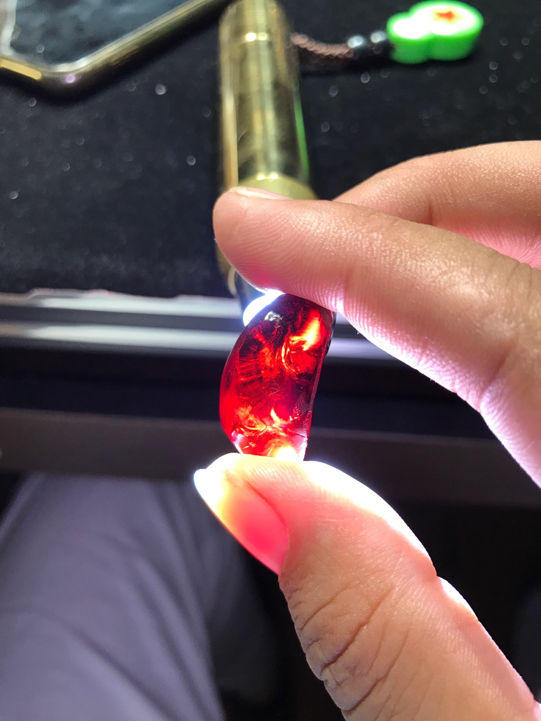 缅甸天然琥珀专场 缅甸天然樱桃红血珀原石