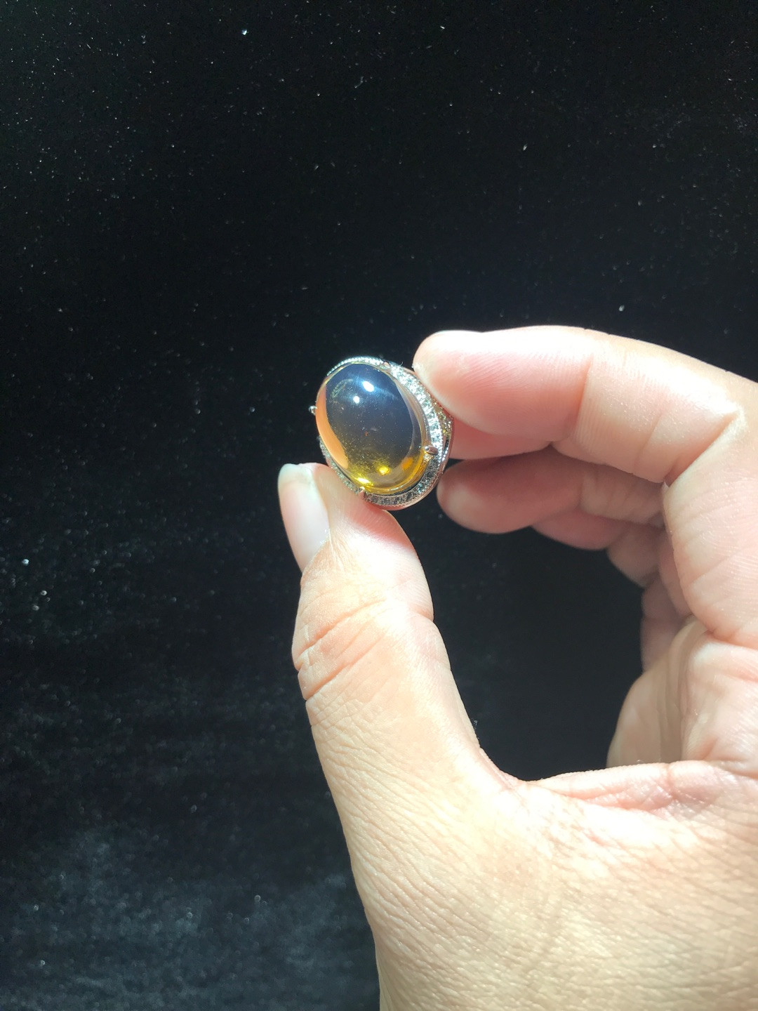 缅甸天然琥珀专场 缅甸金蓝琥珀戒指女士豪华款