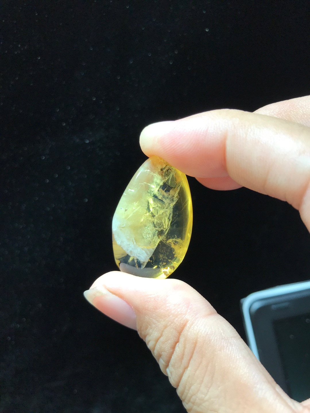 缅甸天然琥珀专场 缅甸金蓝琥珀天然飘蜜琥珀随行吊坠