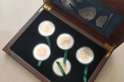 【随心拍&GetCoins】现代金银币拍卖第三十七期 珍稀品种香港2002年