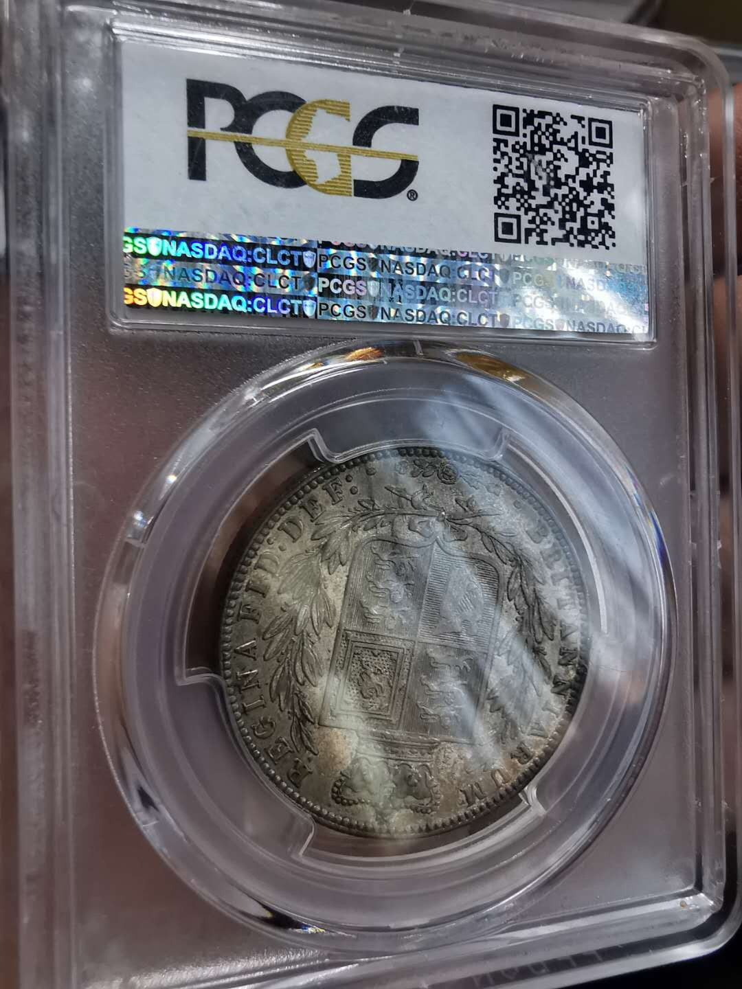 凡希社世界钱币微拍第一百期 1875英国小维半克朗PCGS-AU53