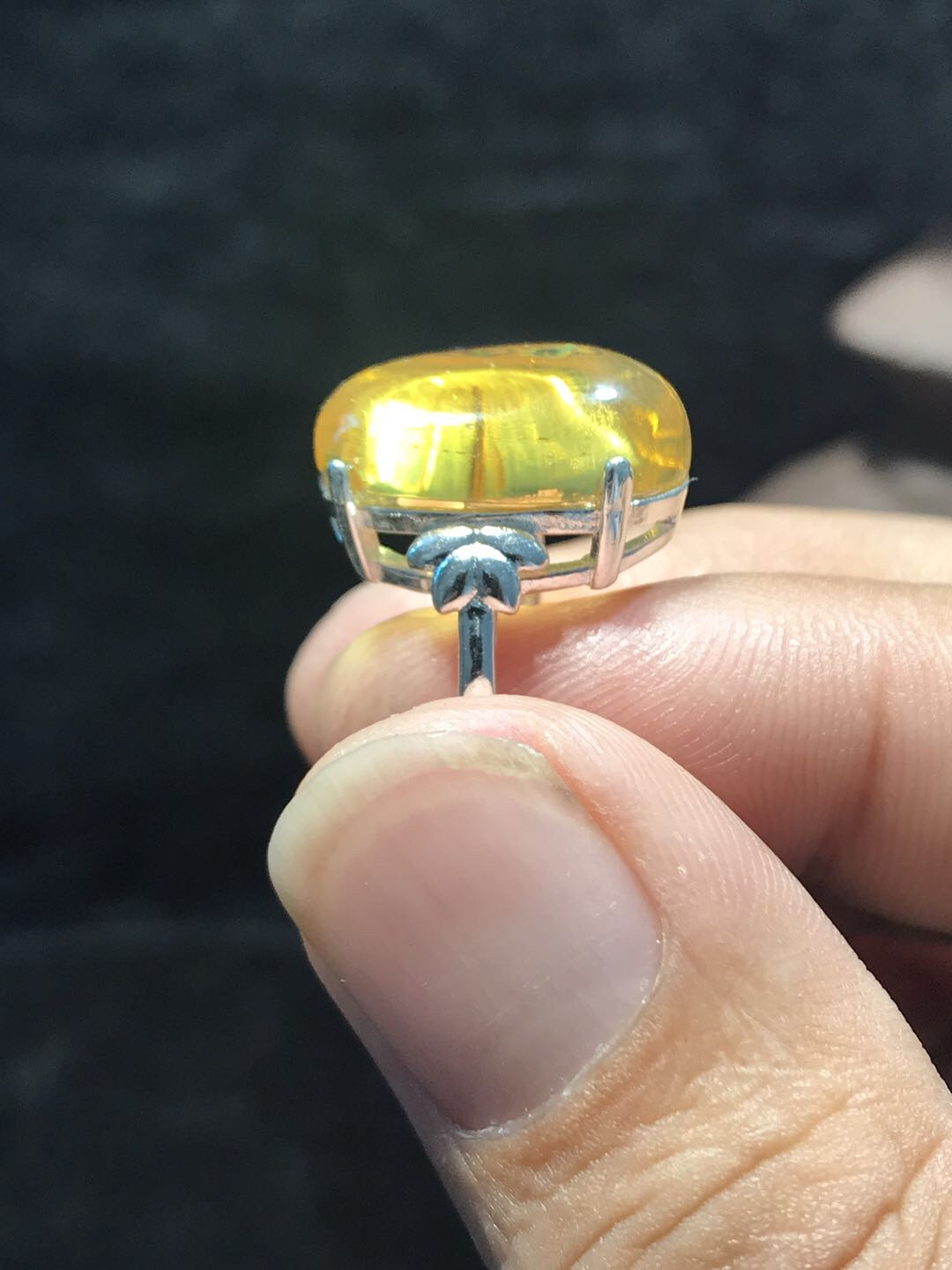 多米尼加琥珀专场 多米尼加虫珀戒指（女款）