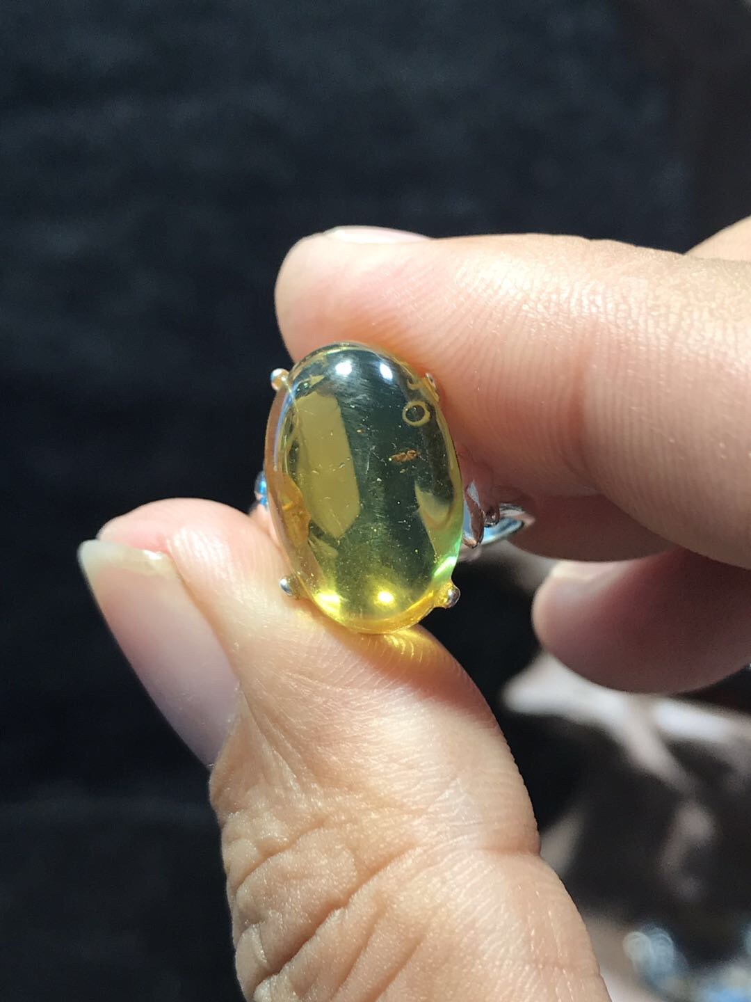 多米尼加琥珀专场 多米尼加虫珀戒指（女款）