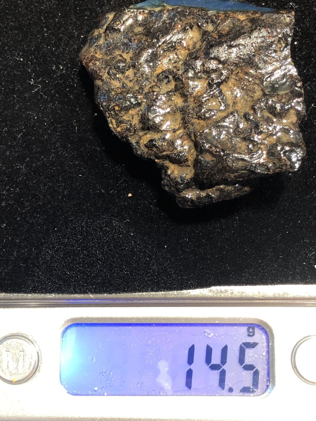 多米尼加琥珀专场 多米尼加蓝珀原石（稀有红皮料）