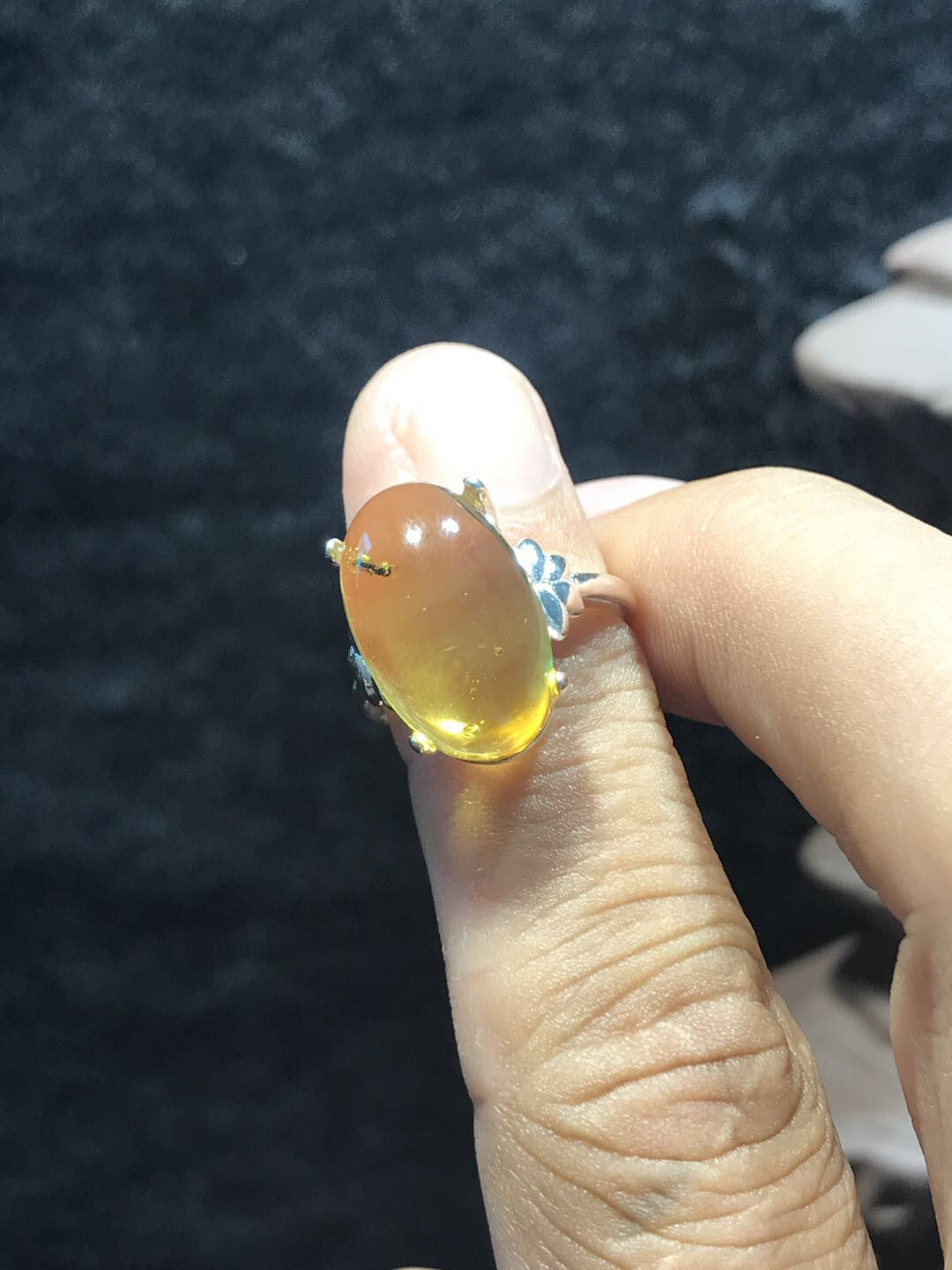 多米尼加琥珀专场 多米尼加虫珀戒指💍（女款）