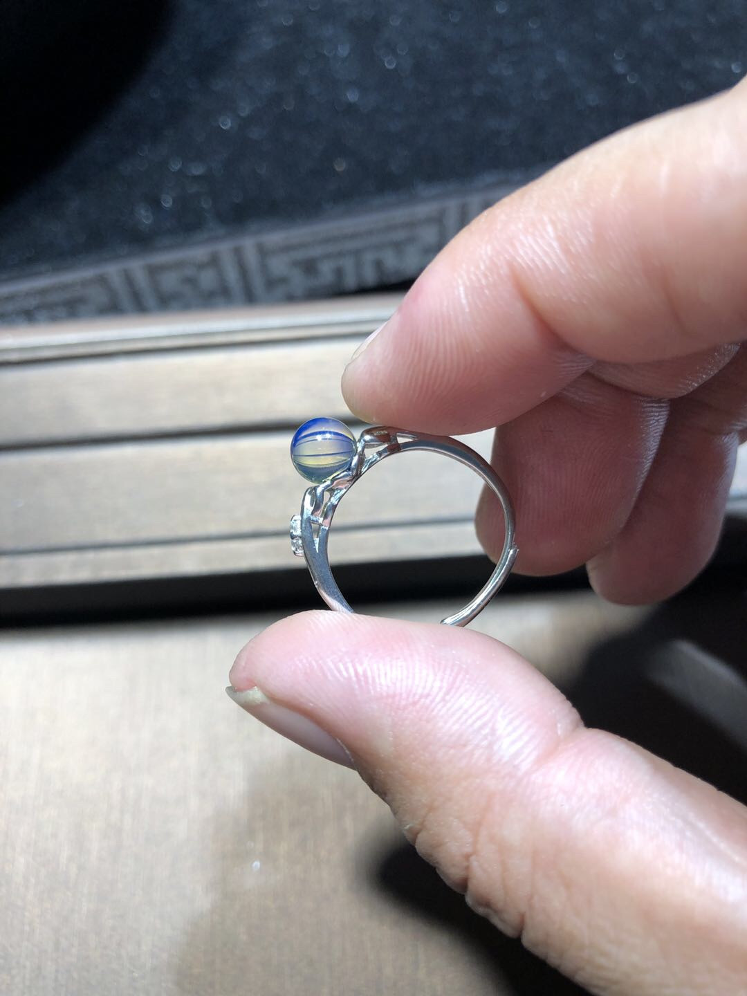 多米尼加琥珀、缅甸天然琥珀拼拍专场 多米尼加天然蓝珀戒指女款