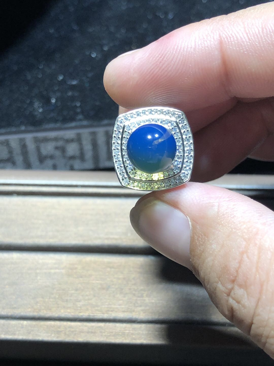 多米尼加琥珀、缅甸天然琥珀拼拍专场 多米尼加天然蓝珀戒指豪华款