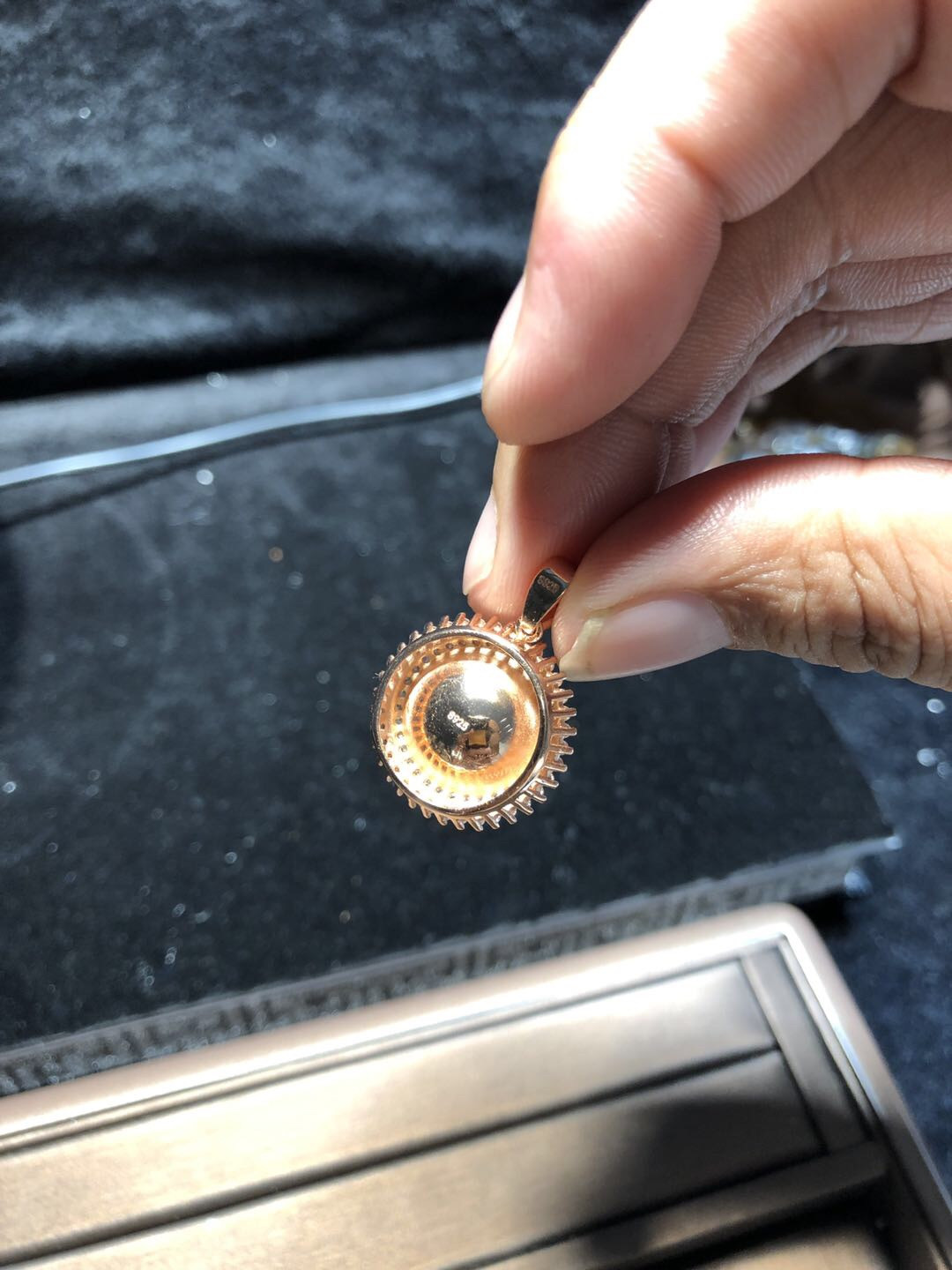 多米尼加琥珀、缅甸天然琥珀拼拍专场 多米尼加天然蓝珀吊坠