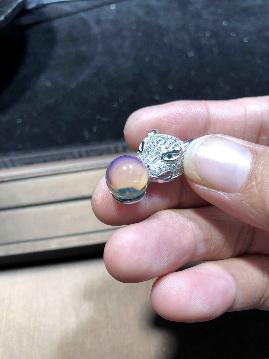 多米尼加琥珀、缅甸天然琥珀拼拍专场 多米尼加天然蓝珀吊坠（豹子头）