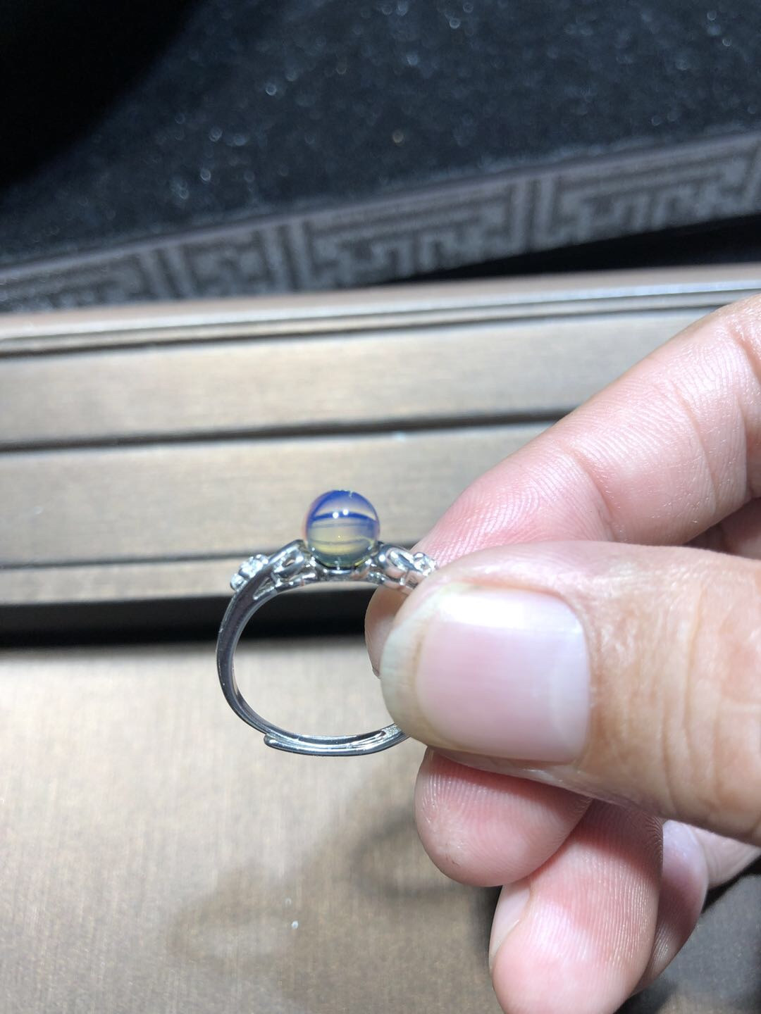 多米尼加琥珀、缅甸天然琥珀拼拍专场 多米尼加天然蓝珀戒指女款