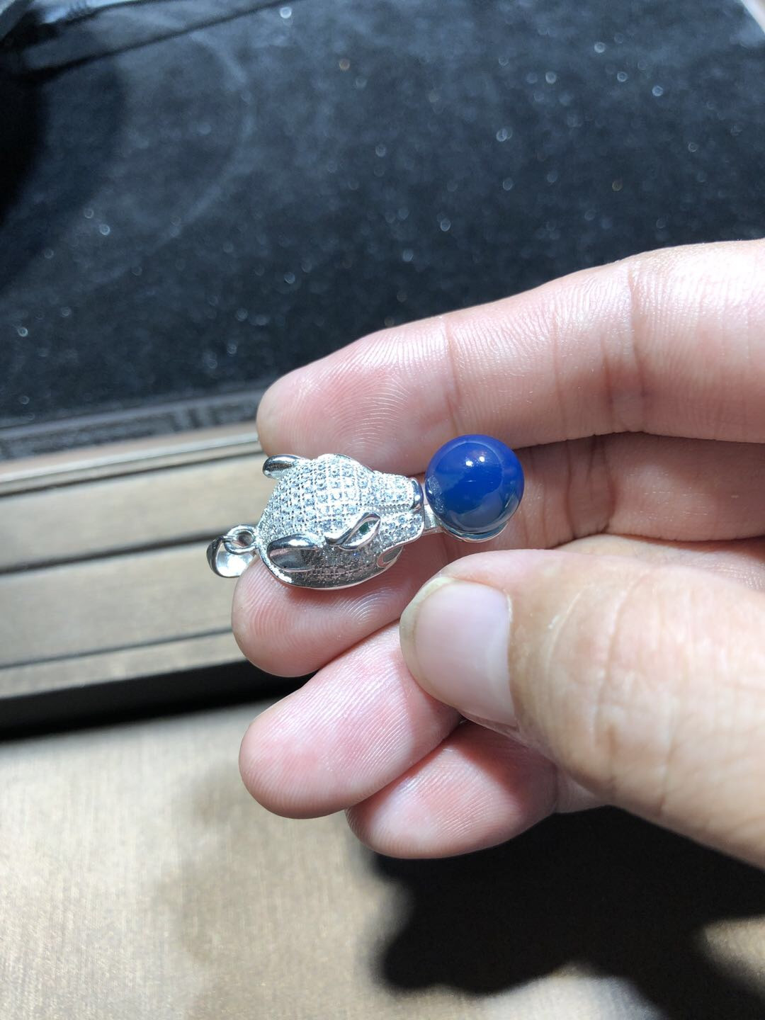 多米尼加琥珀、缅甸天然琥珀拼拍专场 多米尼加天然蓝珀吊坠（豹子头）