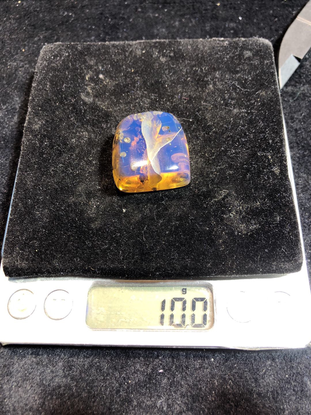 缅甸精品琥珀专场 收藏级精品虫珀！缅甸高白蓝风景虫珀