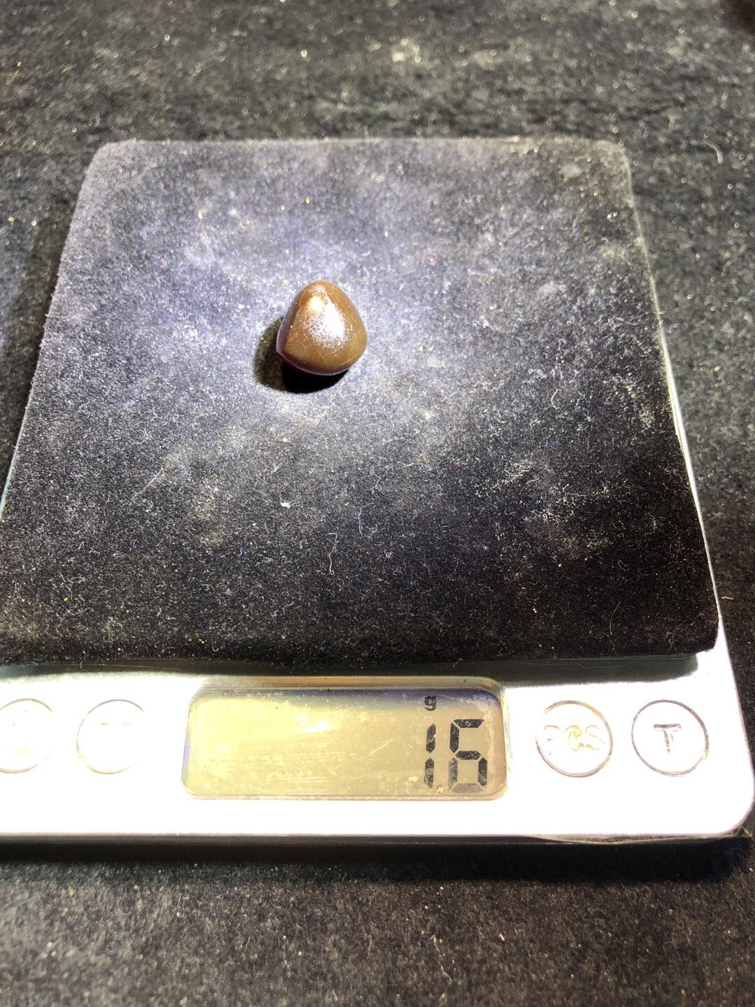 缅甸精品琥珀专场 缅甸天然鸽血红琥珀原石