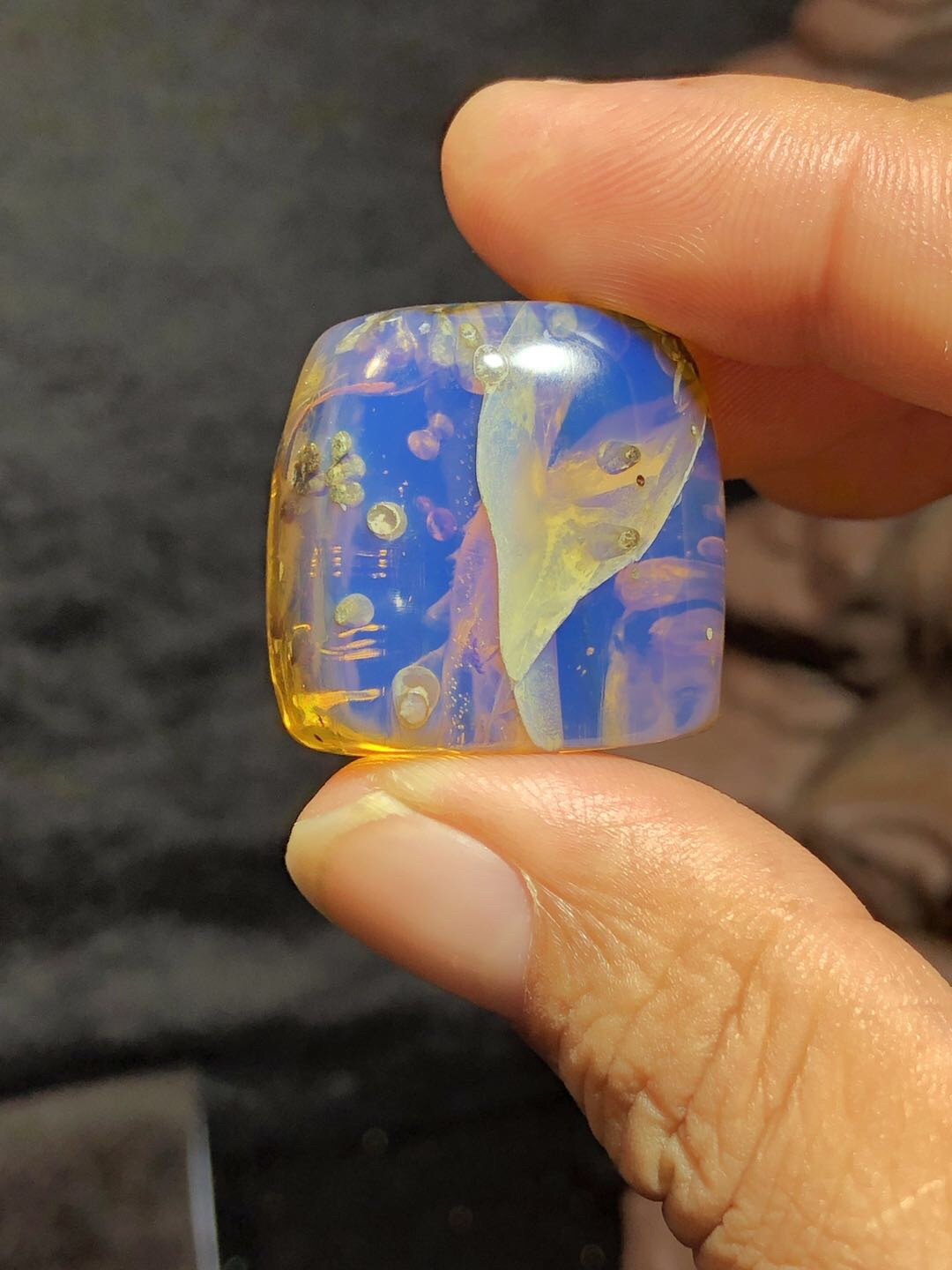 缅甸精品琥珀专场 收藏级精品虫珀！缅甸高白蓝风景虫珀