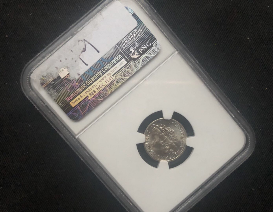 【币观天下】第九十期钱币拍卖 【美国】1945年小飞人银币【ms65】