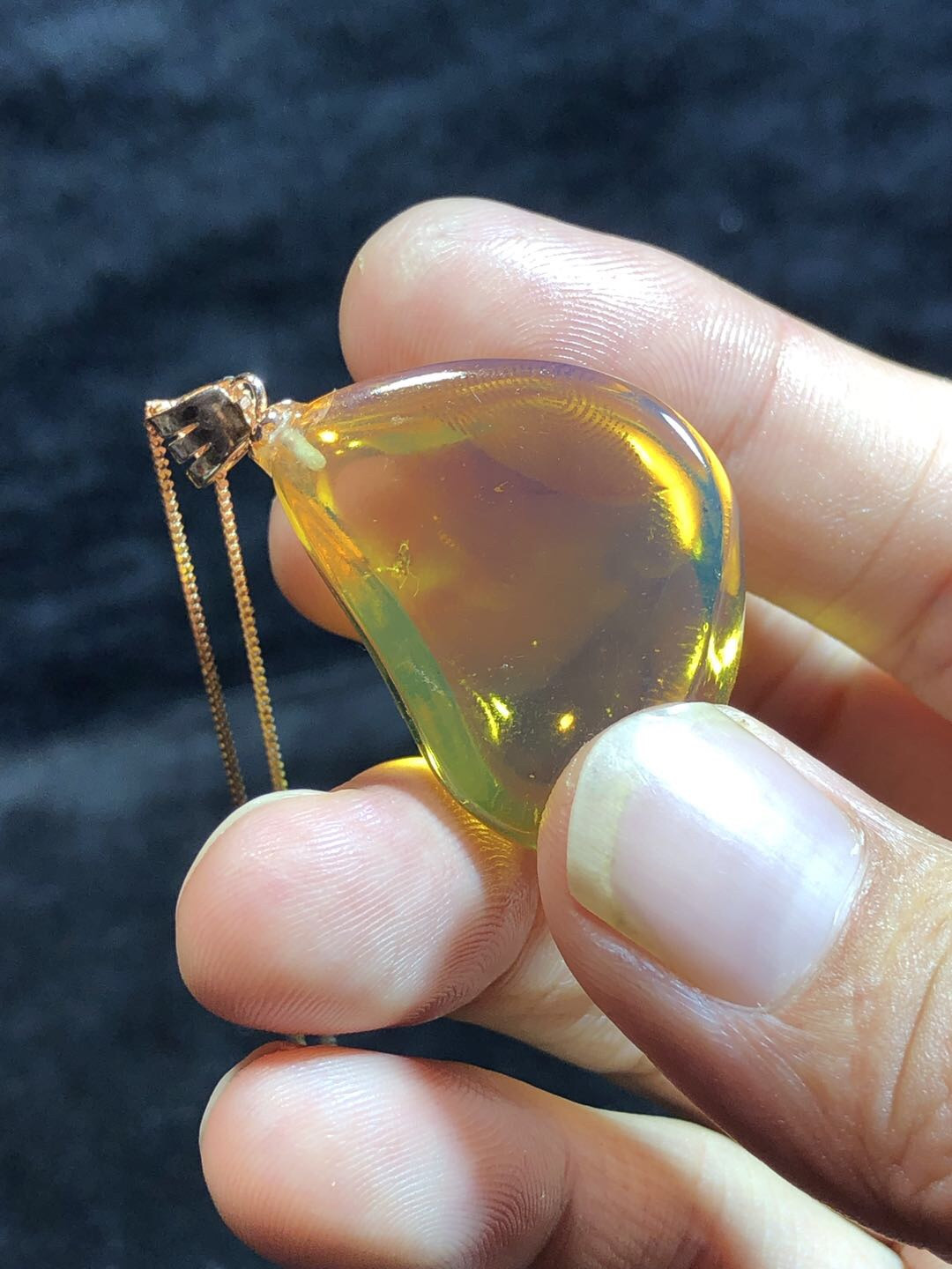 多米尼加蓝珀专场 多米尼加虫珀随形吊坠